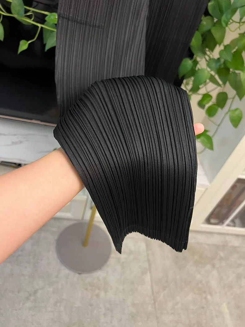 Issey Miyake Issey Miyake Pleated Trousers Size 2 Size 23" - 2 Thumbnail