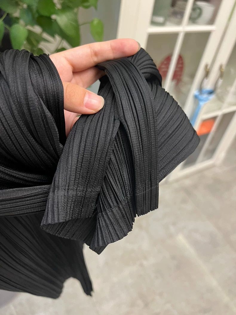 Issey Miyake Issey Miyake Pleated Trousers Size 2 Size 23" - 7 Thumbnail