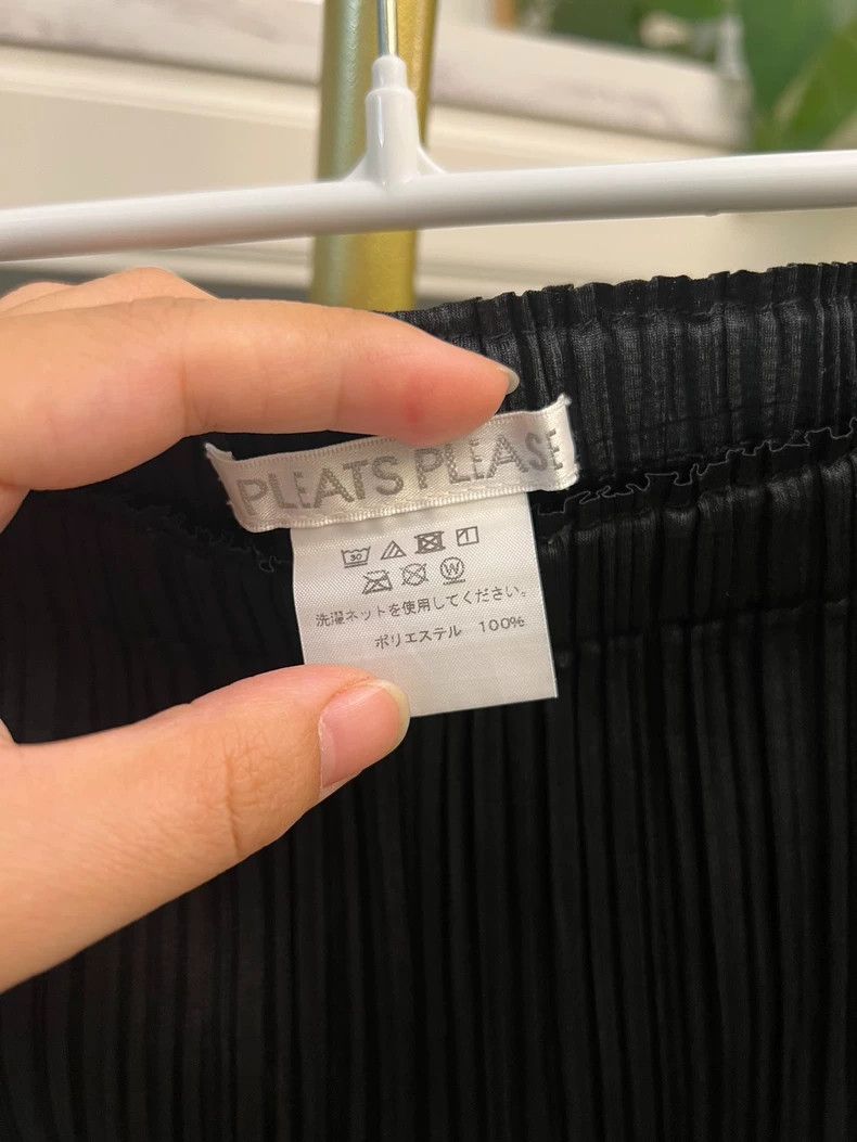 Issey Miyake Issey Miyake Pleated Trousers Size 2 Size 23" - 3 Thumbnail