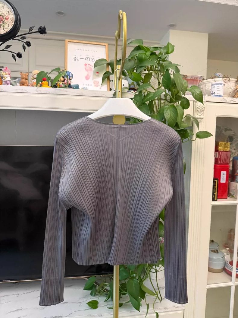 Issey Miyake Issey Miyake Gray Cardigan Jacket Size 4 Size L / US 10 / IT 46 - 7 Thumbnail