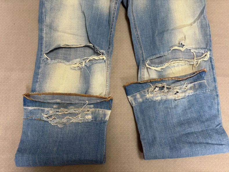 Dolce & Gabbana Dolce&Gabbana Distressed Blue Jeans with Unique Design Size 34" / US 12 / IT 48 - 5 Thumbnail