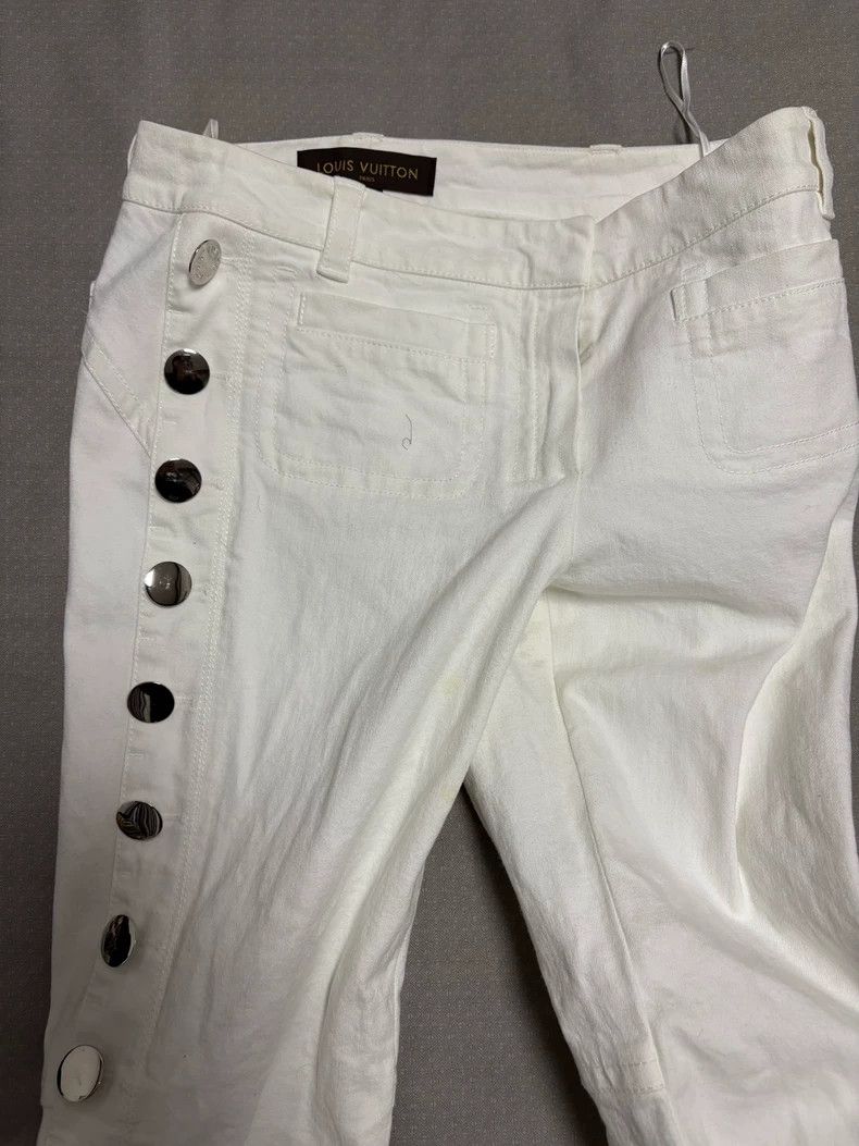 Louis Vuitton Vintage Louis Vuitton Button-Up Trousers Size 30" / US 8 / IT 44 - 9 Thumbnail