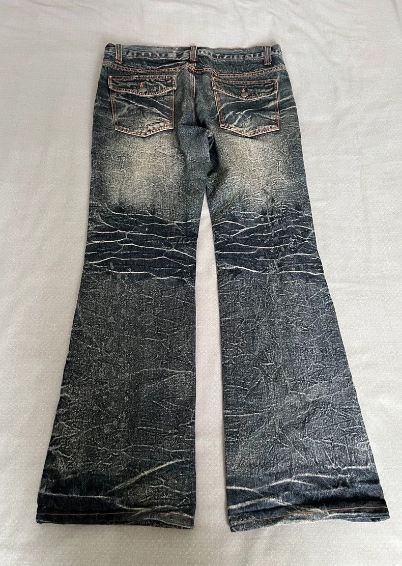 Yohji Yamamoto Vintage Distressed Denim Jeans with Unique Details Size 34" / US 12 / IT 48 - 2 Thumbnail
