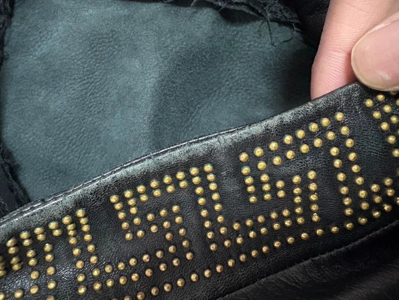 Versace Vintage Versace Black Leather Pants with Studs Size 24" / US 00 / IT 34 - 5 Thumbnail