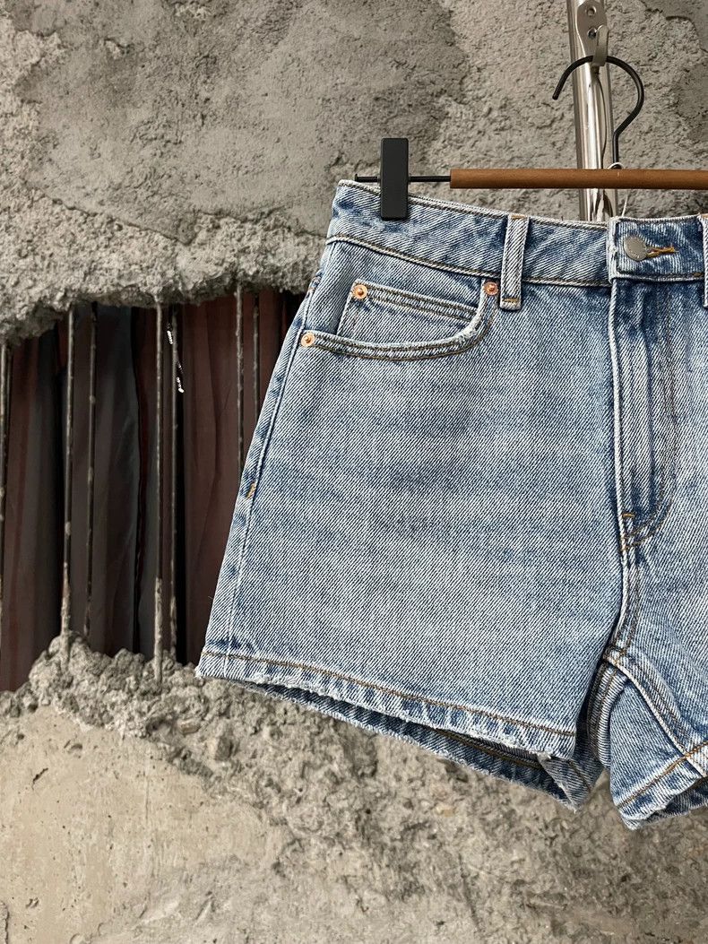 Alexander Wang Alexander Wang Denim Shorts Size 27 Size 27" / US 4 / IT 40 - 3 Thumbnail