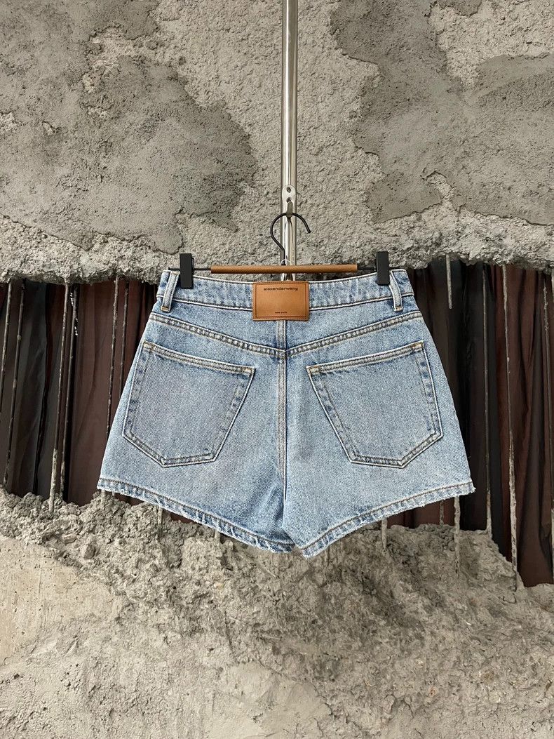 Alexander Wang Alexander Wang Denim Shorts Size 27 Size 27" / US 4 / IT 40 - 2 Thumbnail
