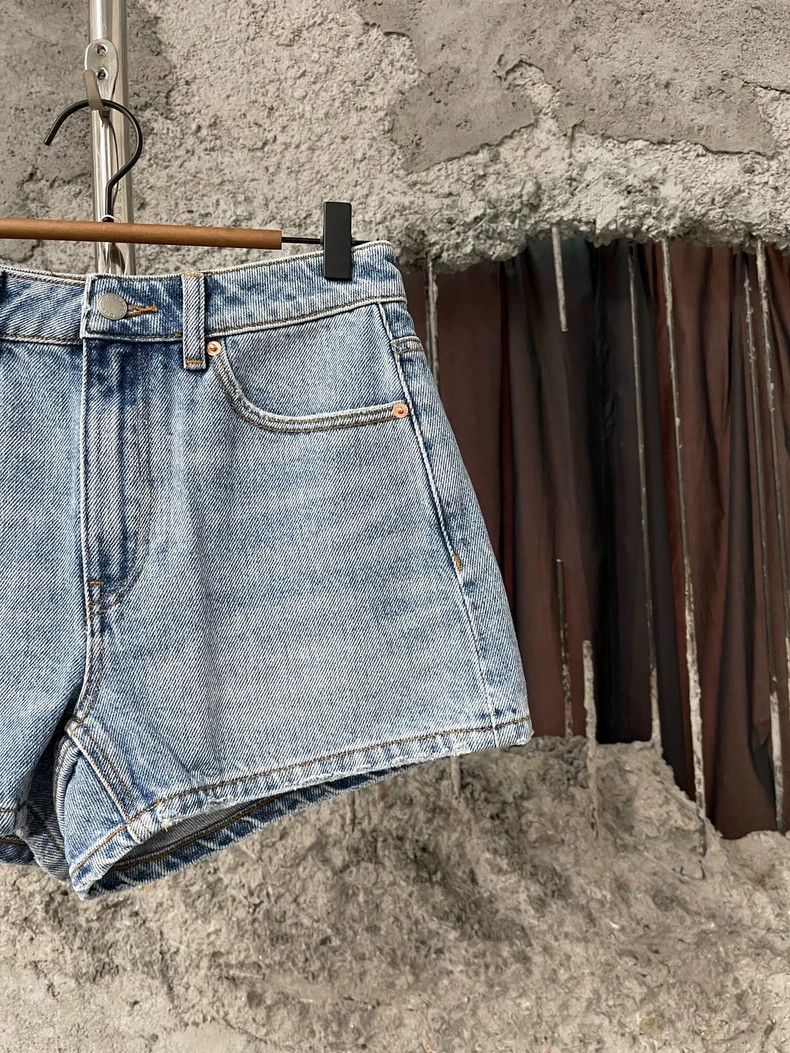Alexander Wang Alexander Wang Denim Shorts Size 27 Size 27" / US 4 / IT 40 - 4 Thumbnail
