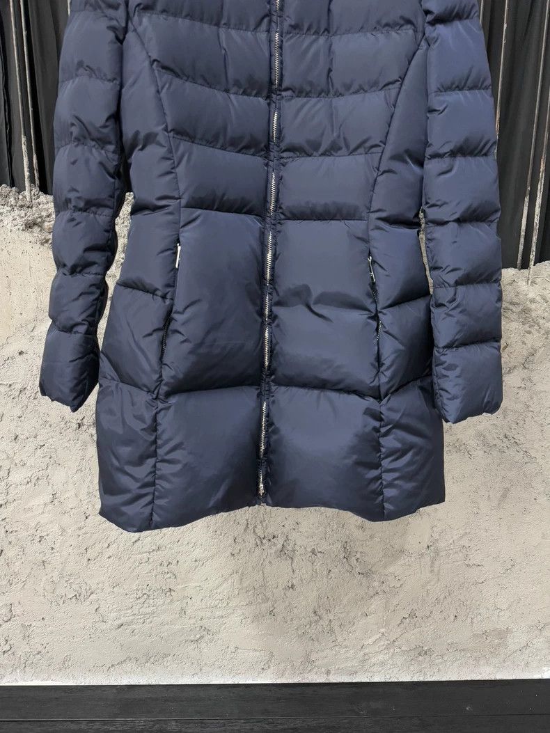 Prada Prada Long Down Coat with Metal Triangle Logo Size M / US 6-8 / IT 42-44 - 4 Thumbnail