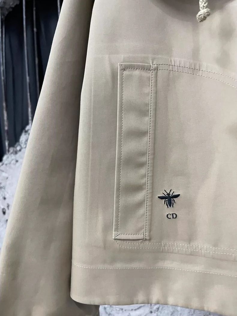 Dior Dior Bee Jacket in Beige Color Size S / US 4 / IT 40 - 5 Thumbnail