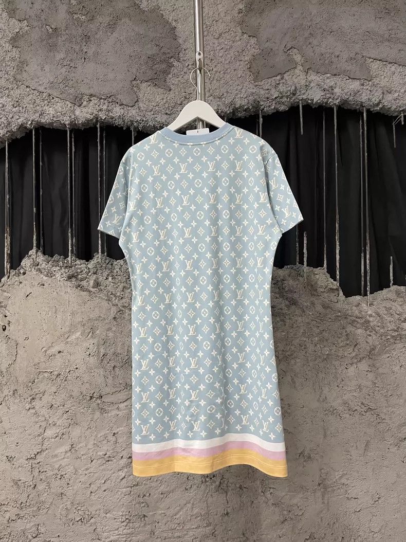 Louis Vuitton Louis Vuitton Logo Short Sleeve Dress Size S / US 4 / IT 40 - 2 Thumbnail