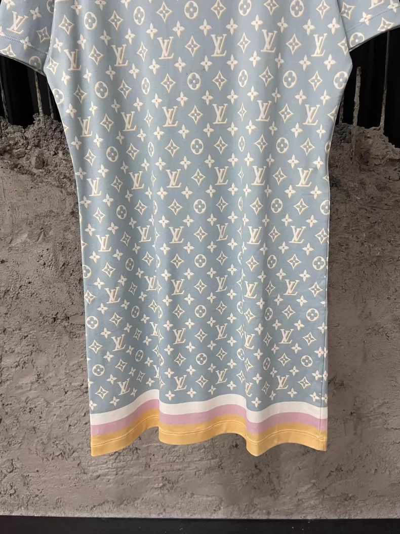 Louis Vuitton Louis Vuitton Logo Short Sleeve Dress Size S / US 4 / IT 40 - 4 Thumbnail