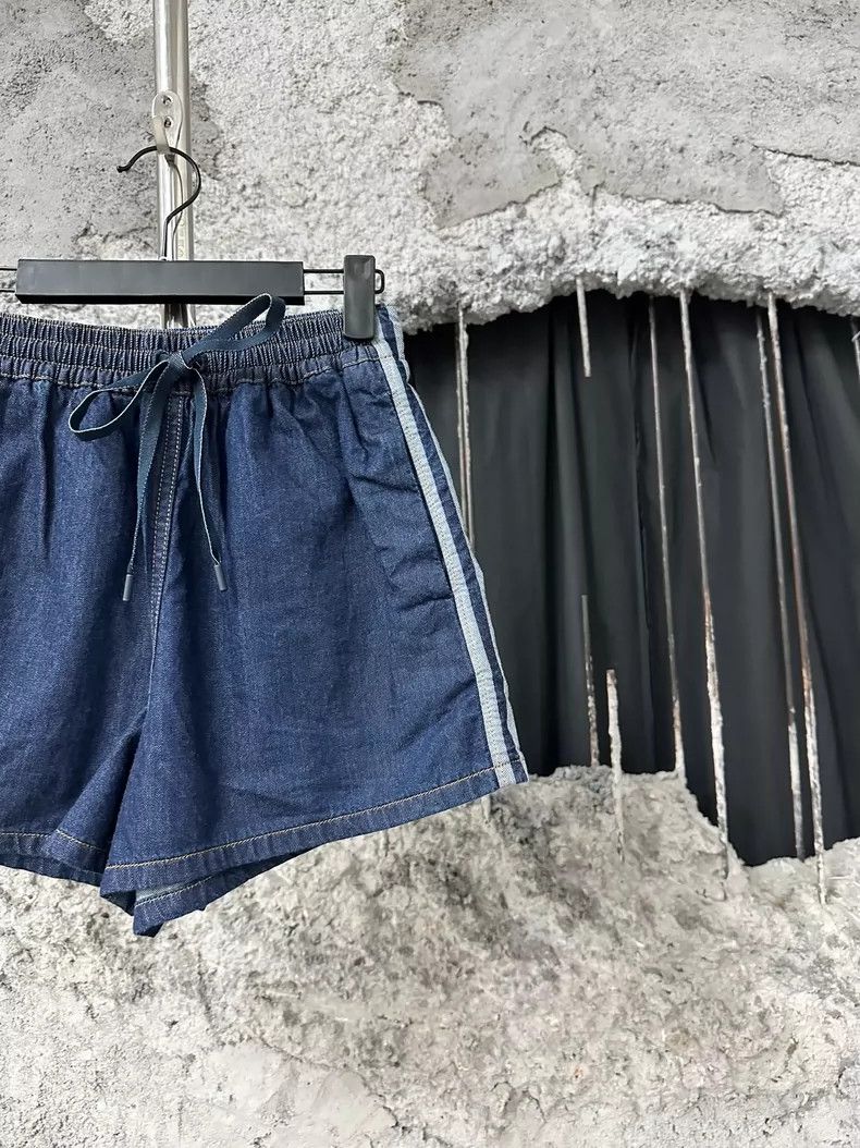 Dior Dior Denim Slogan Shorts Size 34 Size 34" / US 12 / IT 48 - 4 Thumbnail