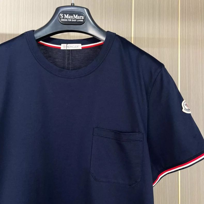 Moncler Moncler Short Sleeve T-Shirt with Pocket Size S / US 4 / IT 40 - 3 Thumbnail