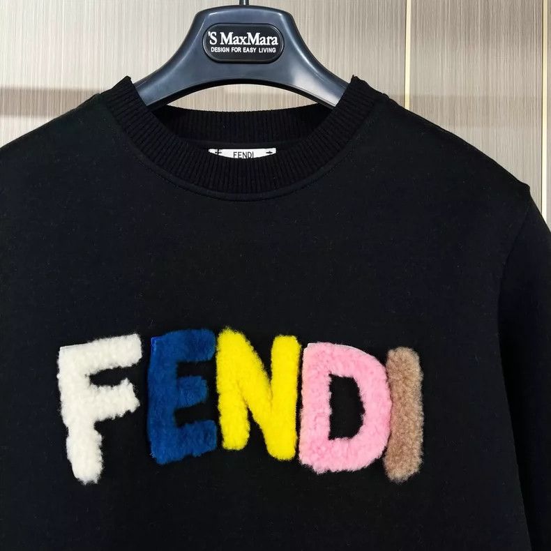 Fendi Fendi Colorful Logo Cropped Sweatshirt Size M / US 6-8 / IT 42-44 - 3 Thumbnail