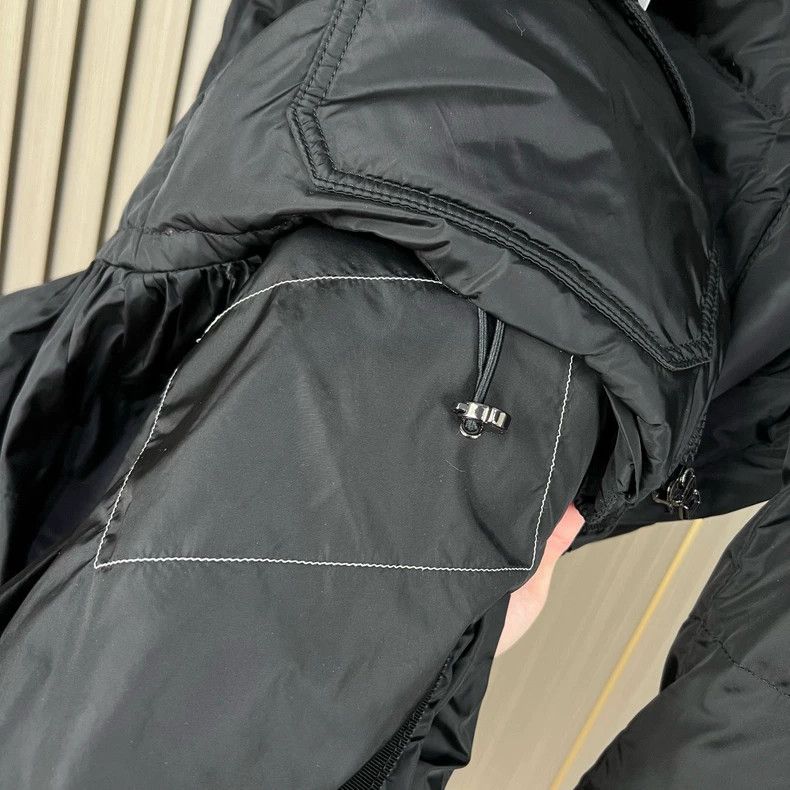 Moncler Moncler Black Ruffle Hem Down Jacket Size M / US 6-8 / IT 42-44 - 7 Thumbnail
