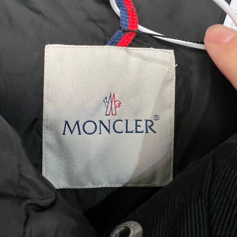 Moncler Moncler Black Ruffle Hem Down Jacket Size M / US 6-8 / IT 42-44 - 6 Thumbnail