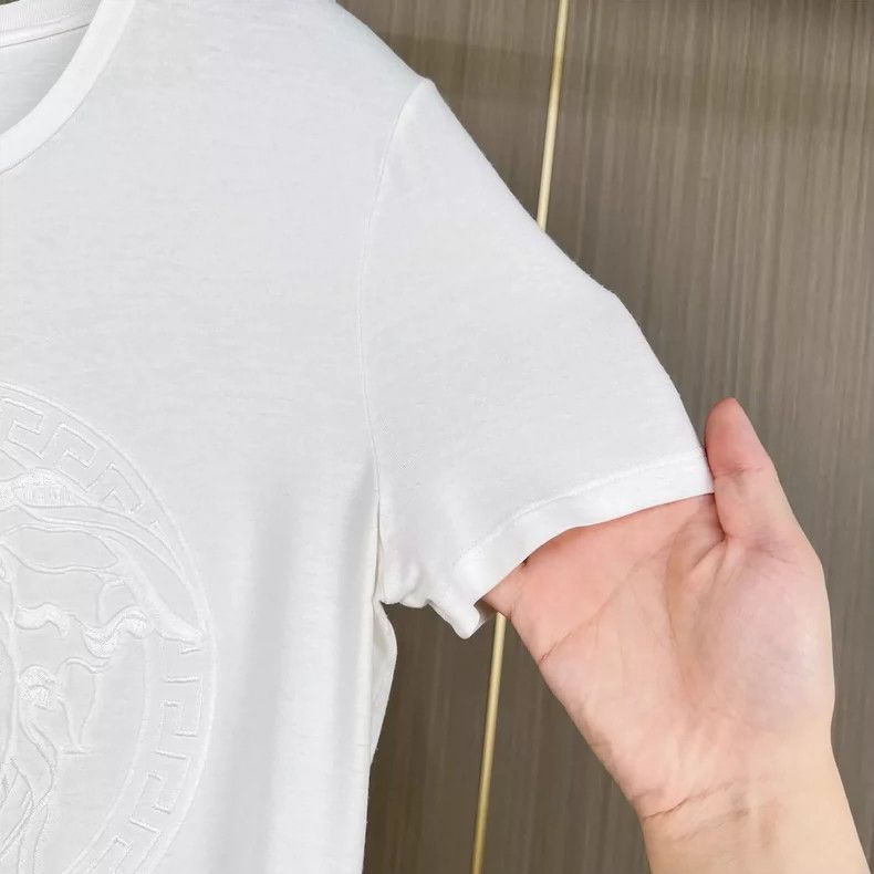Versace Versace Medusa Logo Short Sleeve T-shirt Size M / US 6-8 / IT 42-44 - 4 Thumbnail