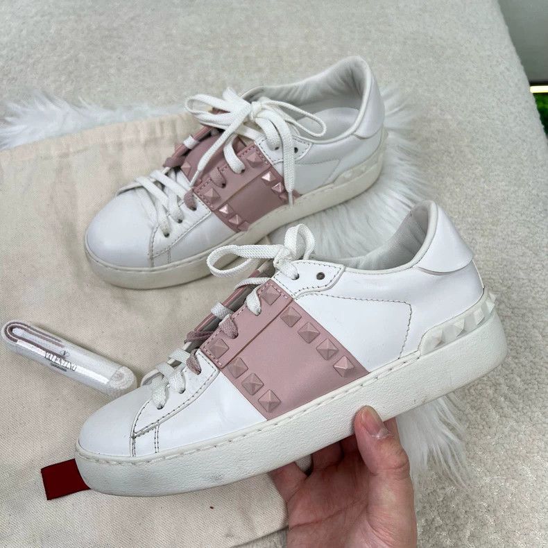 Valentino Valentino White Studded Sneakers Size 35 Size US 5 / IT 35 - 2 Thumbnail