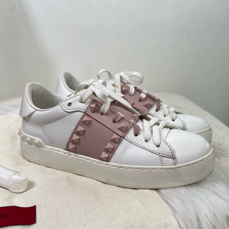Valentino Valentino White Studded Sneakers Size 35 Size US 5 / IT 35 - 4 Thumbnail