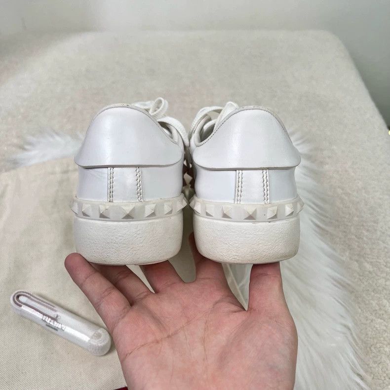 Valentino Valentino White Studded Sneakers Size 35 Size US 5 / IT 35 - 3 Thumbnail