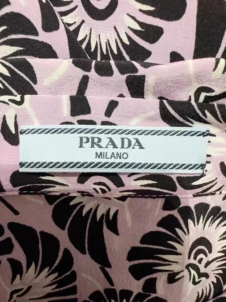 Prada Prada Silk Shirt with Floral Print Size S / US 4 / IT 40 - 4 Thumbnail