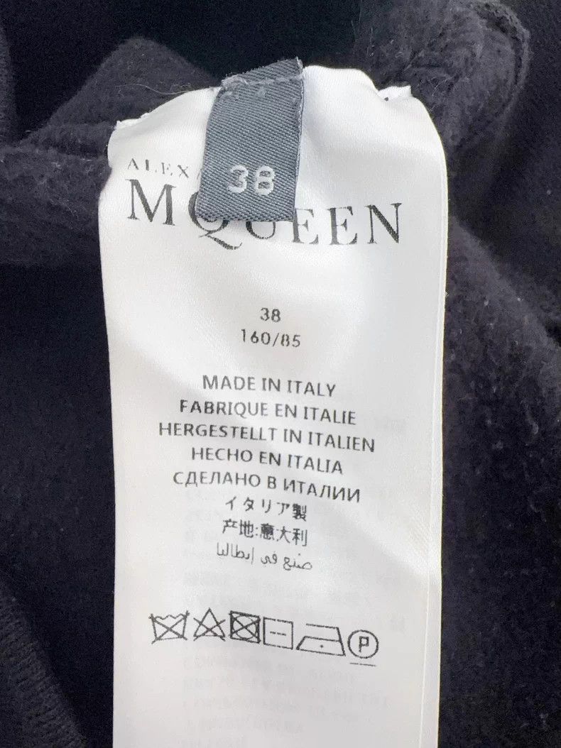 Alexander McQueen Alexander McQueen Embroidered Sweatshirt Size L / US 10 / IT 46 - 5 Thumbnail