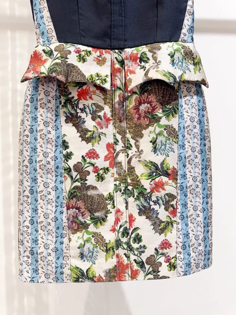 Louis Vuitton Louis Vuitton Floral Dress with Peplum Detail Size S / US 4 / IT 40 - 2 Thumbnail