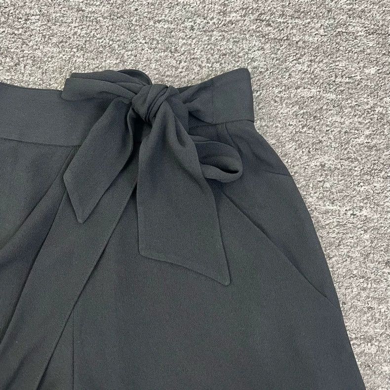 Chloe Chloe Black Bow Tie Shorts Size 34 Size 34" / US 12 / IT 48 - 3 Thumbnail