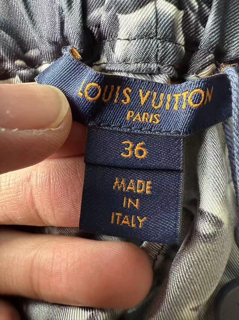 Louis Vuitton Louis Vuitton Tie-Dye Printed Long Pants Size 36" / US 14 / IT 50 - 2 Thumbnail