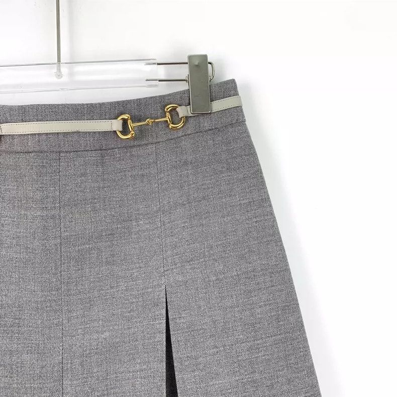 Gucci Gucci Grey Pleated Wool Skirt with Logo Size 38" / US 16 / IT 52 - 3 Thumbnail
