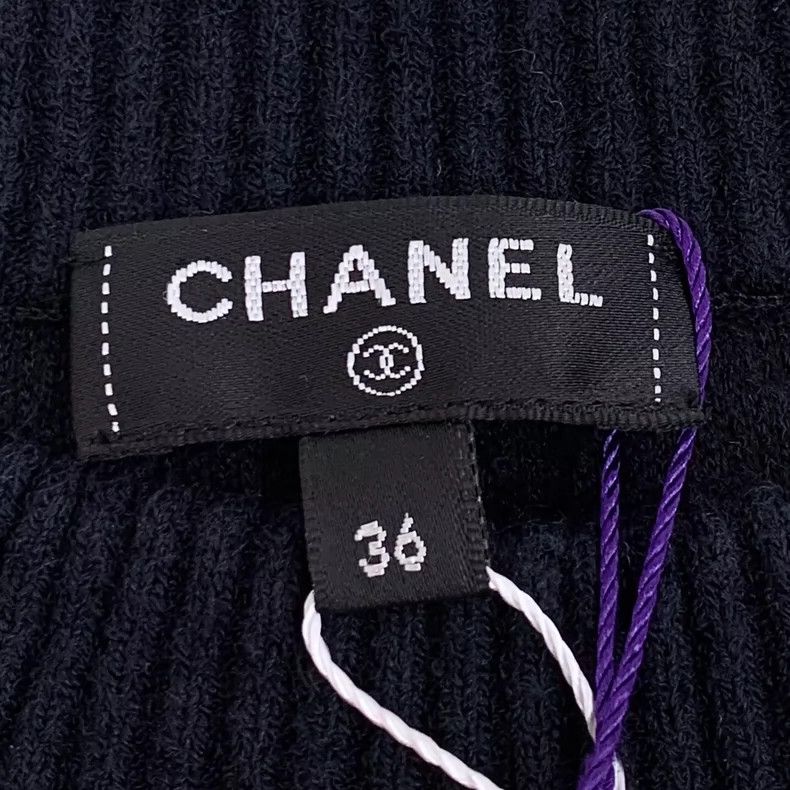 Chanel Chanel Black Short Sleeve Knit Top Size XS / US 0-2 / IT 36-38 - 6 Thumbnail