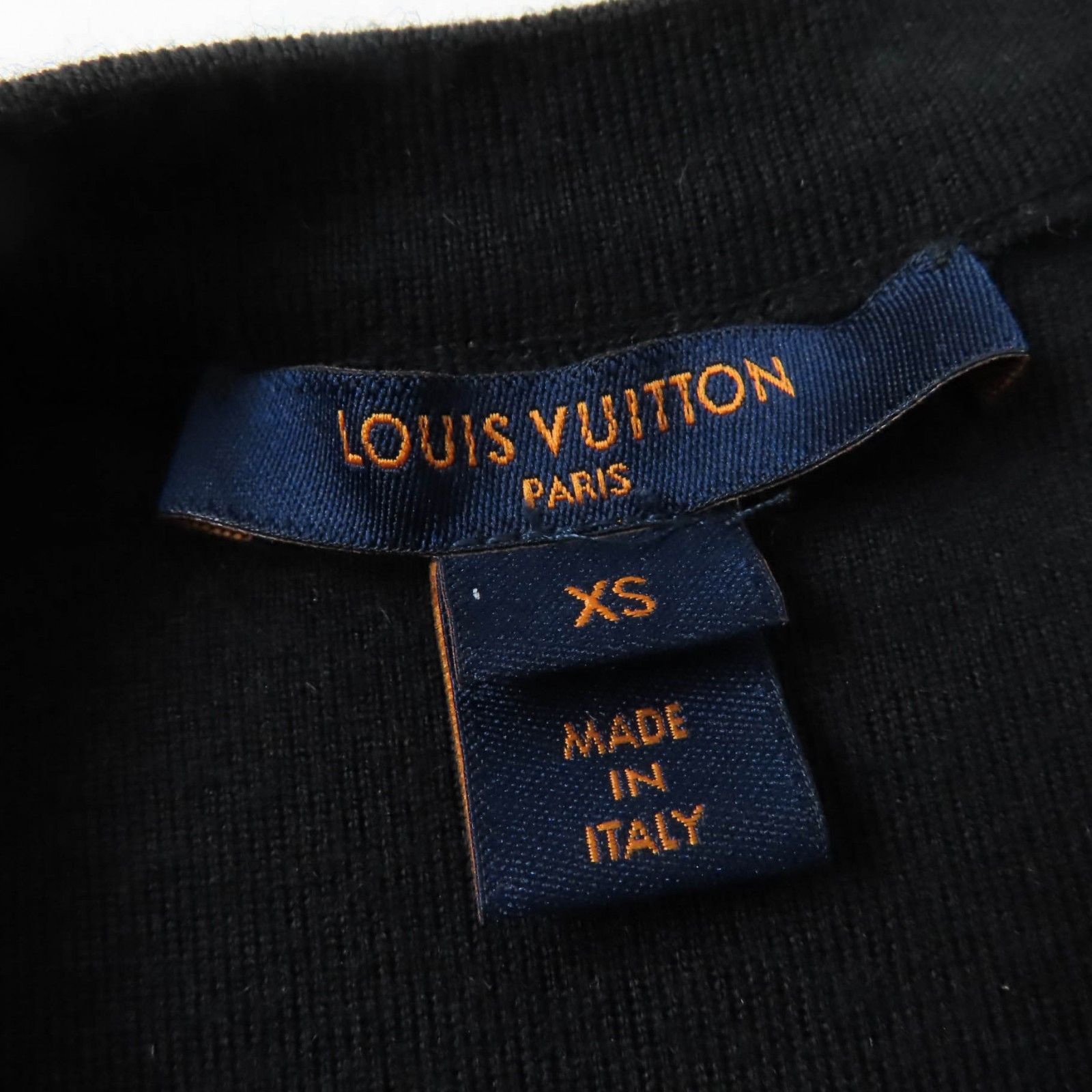 Louis Vuitton Louis Vuitton Louis Vuitton Silk blend Knit Shirt Others Tops DUTY FREE for USA Size ONE SIZE - 7 Thumbnail