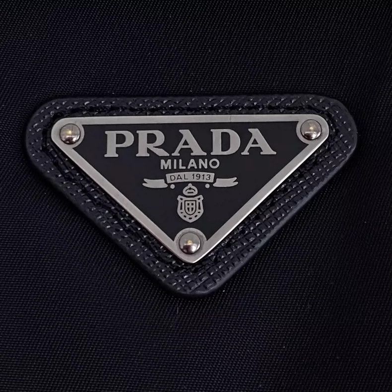 Prada Prada Black Triangle Logo Casual Skirt Size 40" / US 18 - 6 Thumbnail