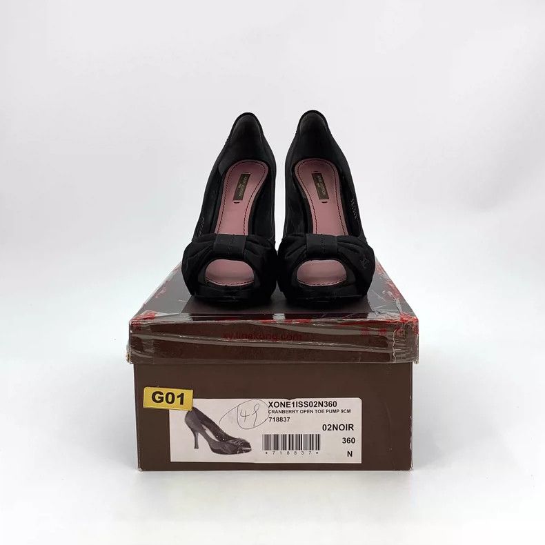 Louis Vuitton Louis Vuitton Black Bow Peep Toe Heels Size US 6 / IT 36 - 8 Thumbnail