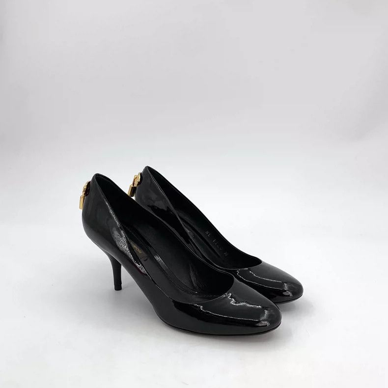 Louis Vuitton Louis Vuitton Black Patent Leather High Heels Size US 5 / IT 35 - 2 Thumbnail