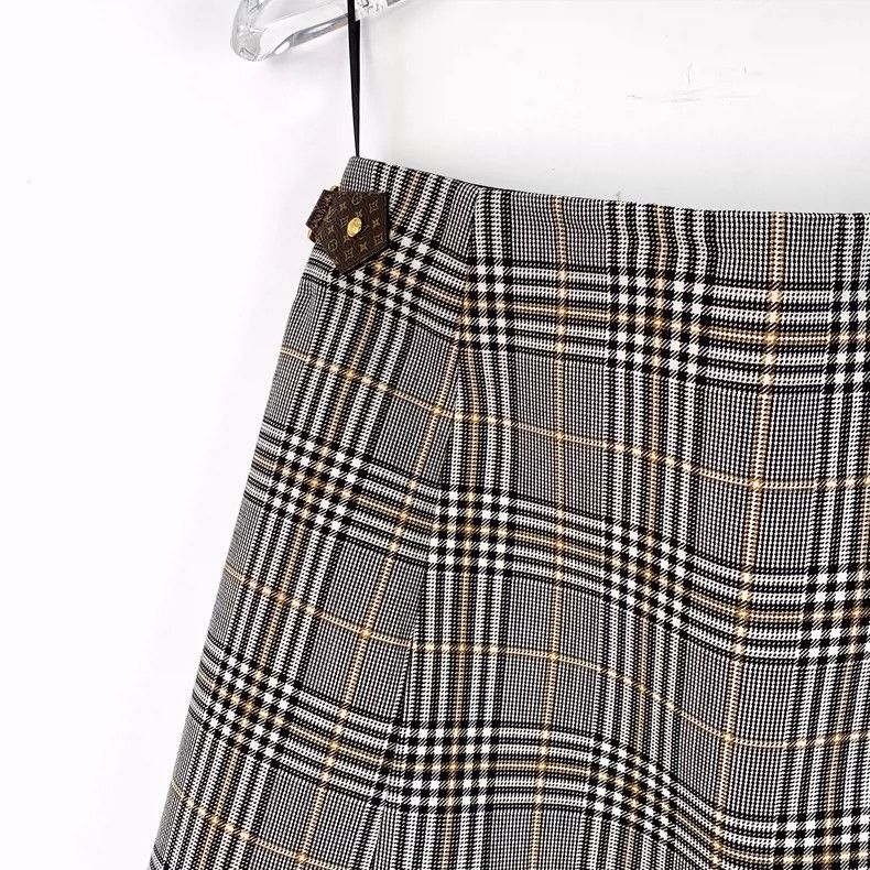 Louis Vuitton Louis Vuitton Color Block Plaid Skirt Size 36" / US 14 / IT 50 - 3 Thumbnail