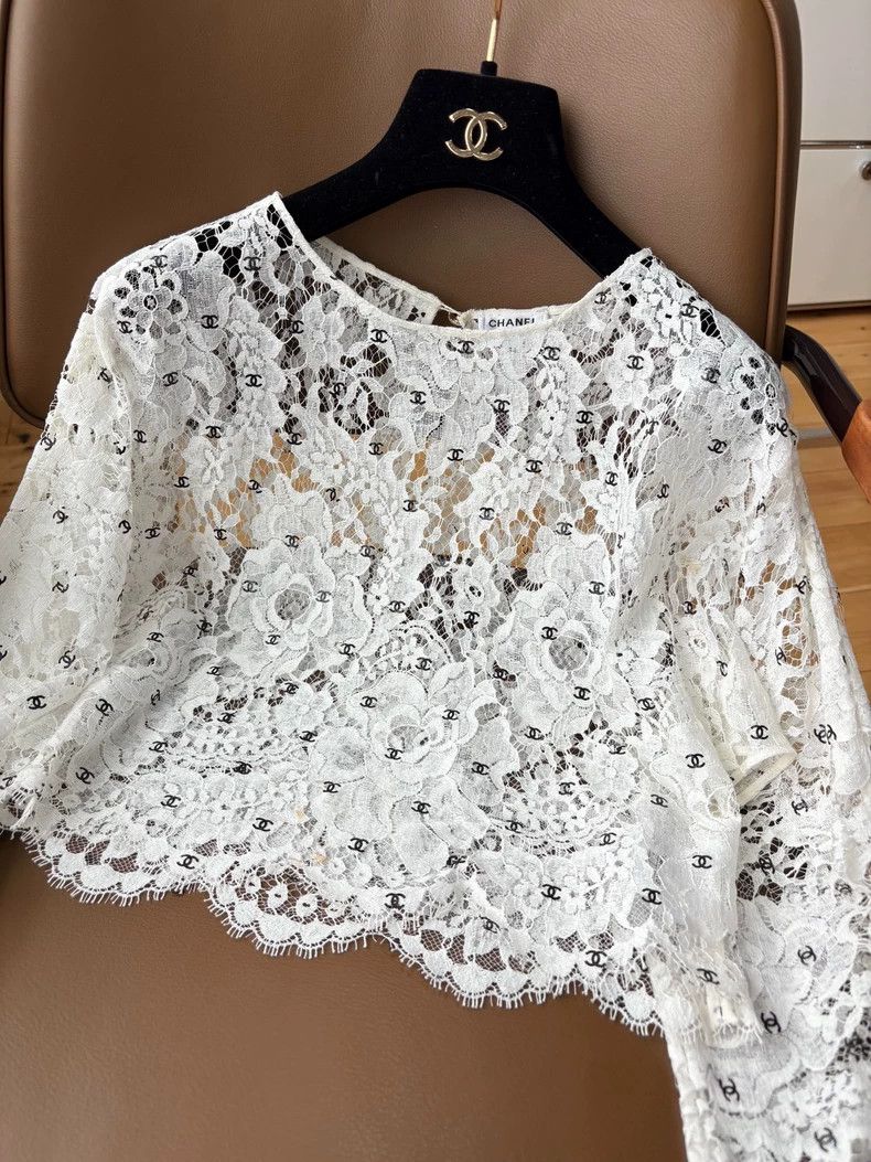Chanel Chanel White Lace Top with Logo Size XS / US 0-2 / IT 36-38 - 7 Thumbnail