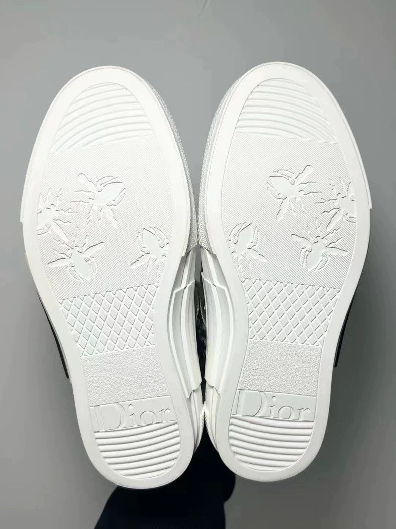 Dior DIOR B23 High-Top Sneakers in White and Black Size US 5 / IT 35 - 8 Thumbnail