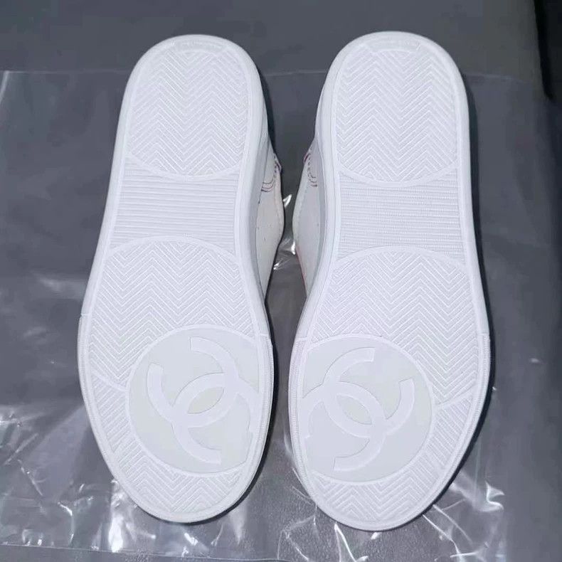 Chanel Chanel Low Top Pink and White Sneakers Size US 5 / IT 35 - 6 Thumbnail