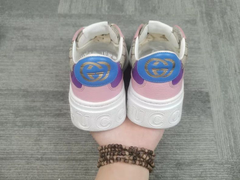 Gucci Gucci Pink Floral Biscuit Sneakers Size 35 Size US 5 / IT 35 - 3 Thumbnail