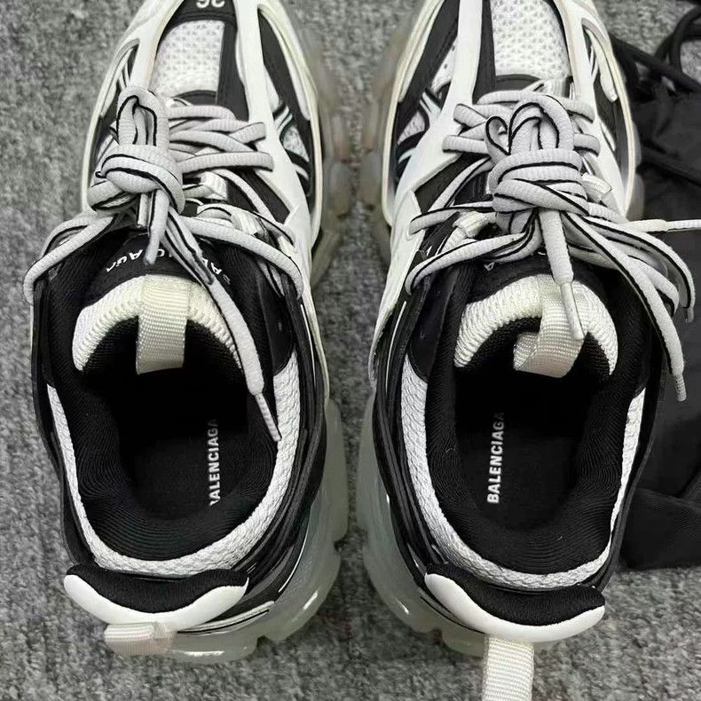 Balenciaga Balenciaga Track Sneakers Black and White Size US 6 / IT 36 - 8 Thumbnail