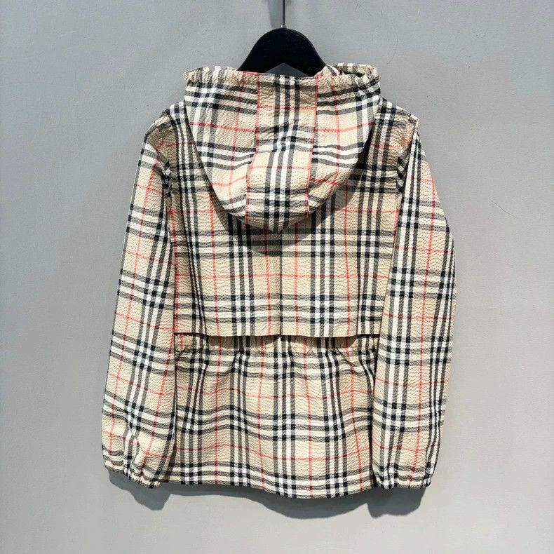 Burberry Burberry Kids Lightweight Windbreaker Jacket Size XL / US 12-14 / IT 48-50 - 2 Thumbnail