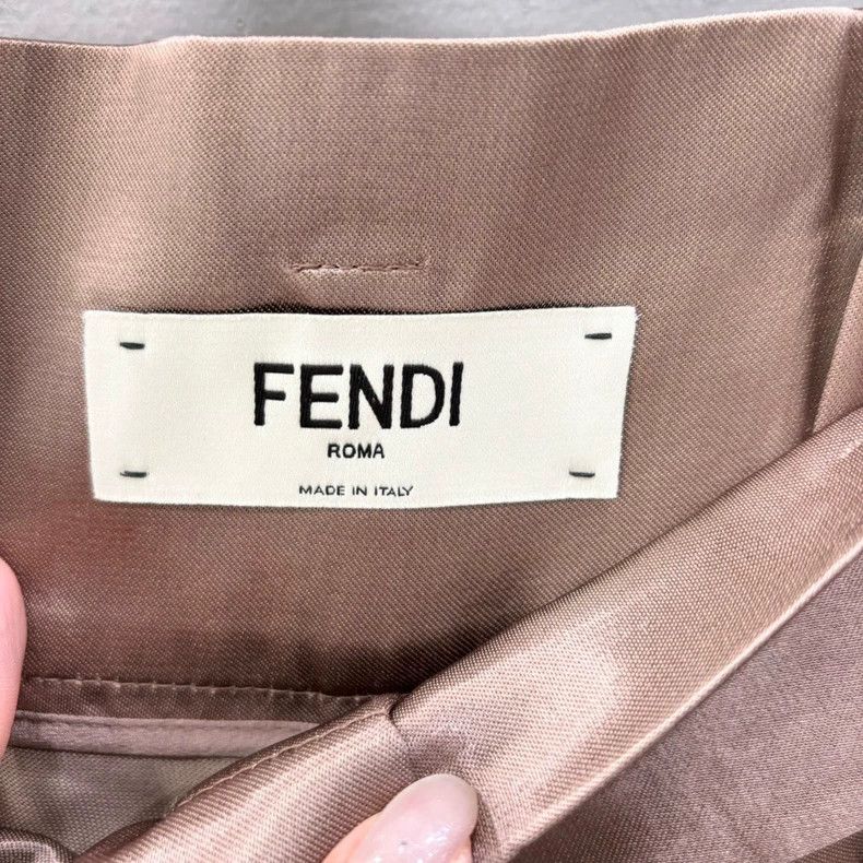Fendi Fendi High-Waisted Silk Belted Shorts Size 40" / US 18 - 6 Thumbnail
