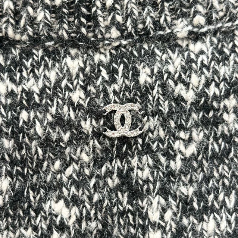 Chanel Chanel Gray Mountain Cashmere Sweater Size 34 Size XS / US 0-2 / IT 36-38 - 3 Thumbnail