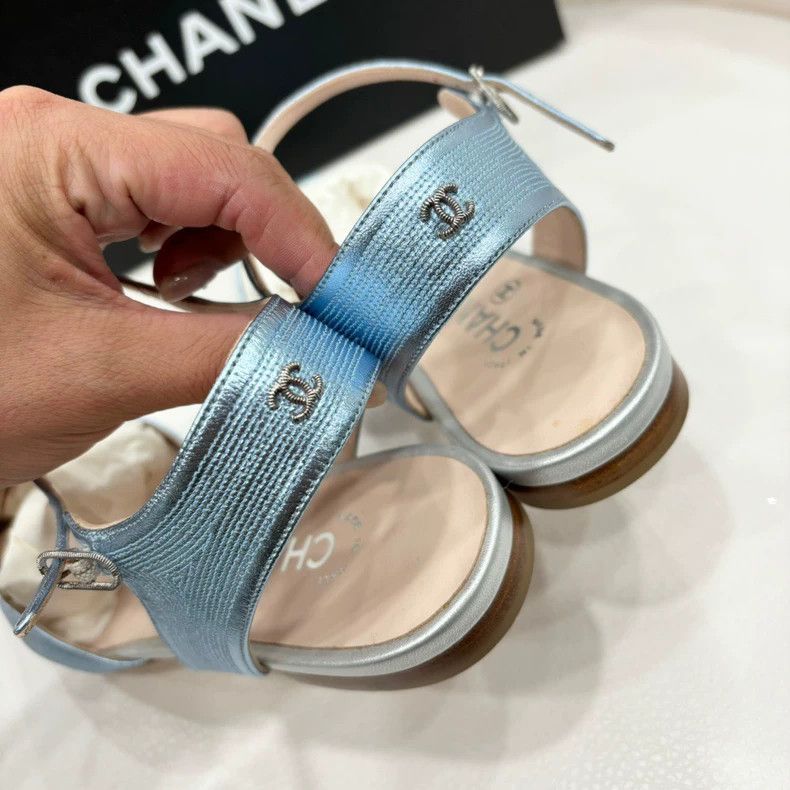 Chanel Chanel Color Block Mary Jane Flats Size 38 Size US 8 / IT 38 - 2 Thumbnail