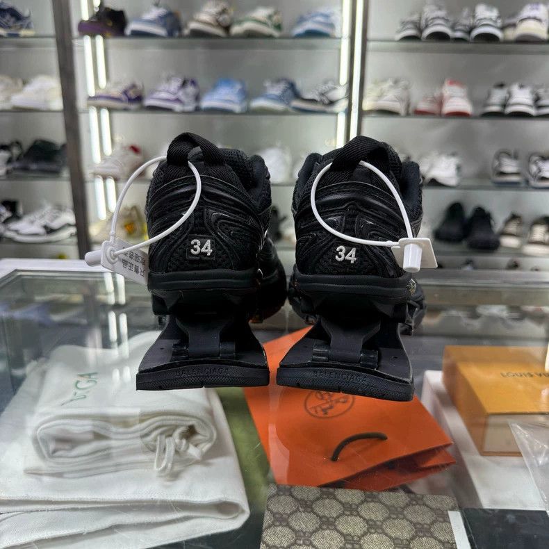 Balenciaga Balenciaga X-PANDER Sneakers in Black Size US 4 / IT 34 - 6 Thumbnail