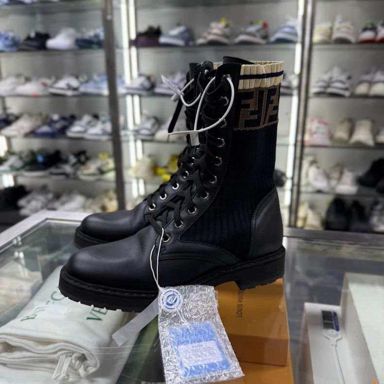 Fendi FENDI Martin Boots Size 37 Price 2180 Size US 7 / IT 37 - 3 Thumbnail