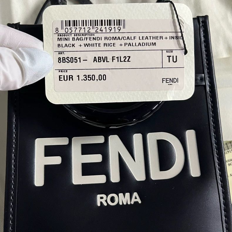 Fendi Fendi Black Mini Leather Handbag with Strap Size ONE SIZE - 7 Thumbnail