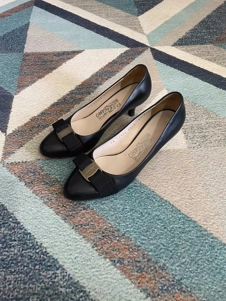 Jimmy Choo Ferragamo Women's High Heels Size 36 Size US 6 / IT 36 - 2 Thumbnail