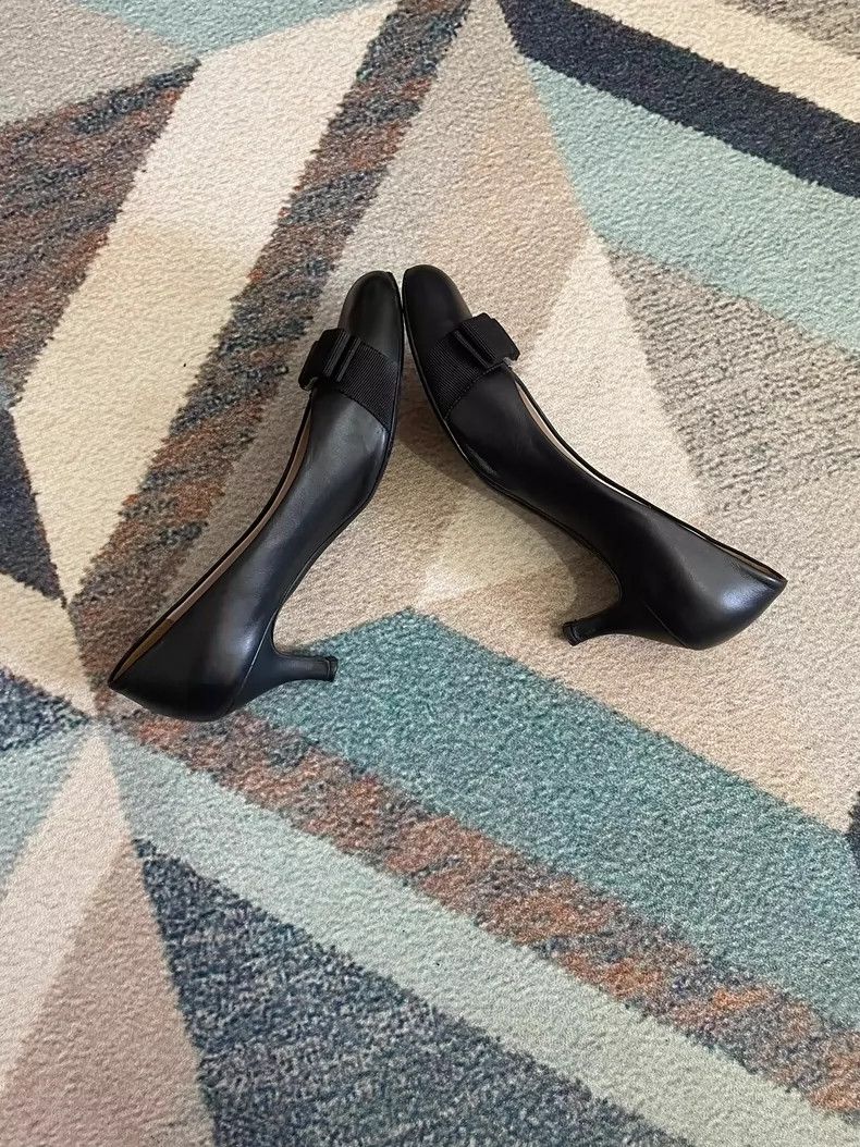 Jimmy Choo Ferragamo Women's High Heels Size 36 Size US 6 / IT 36 - 5 Thumbnail